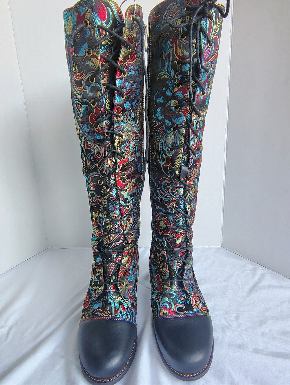 L'Artiste Rarity Floral Jacquard Knee High Boots 8.5 Leather Lace Up Adjustable